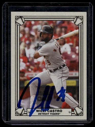 2020-21 Topps 582 Montgomery Club Set 3 #6 Willi Castro Signed Autograph - Picture 1 of 2