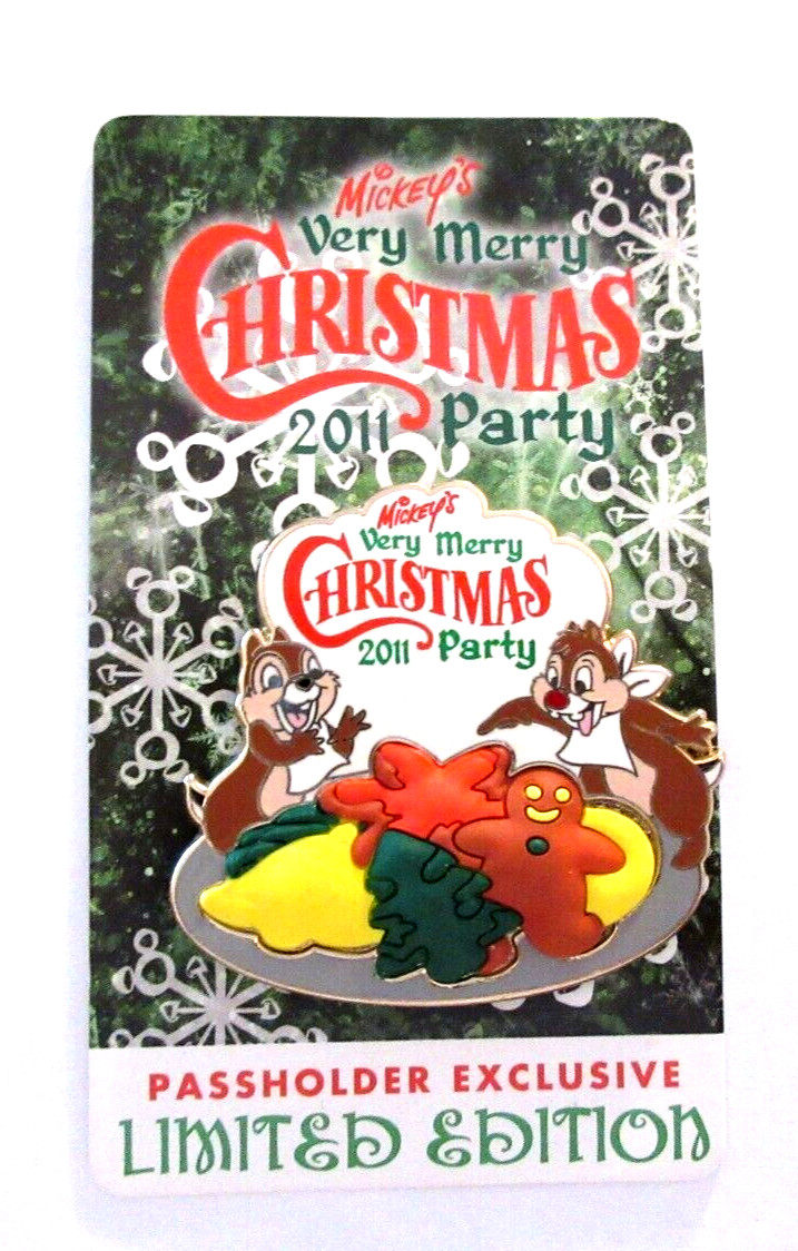 WDW MICKEY'S VERY MERRY CHRISTMAS PARTY 2011 CHIP 'n DALE PIN - LE 2000  #87350