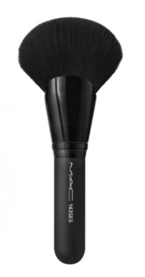 MAC Black 143ses Face Fan Brush / Trick of the Light  - AUTHENTIC BRAND NEW