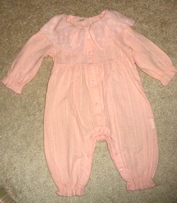 Hibobi Baby Girls Pink Jumpsuit Romper Small Chenille Dots Size 6-9 Months