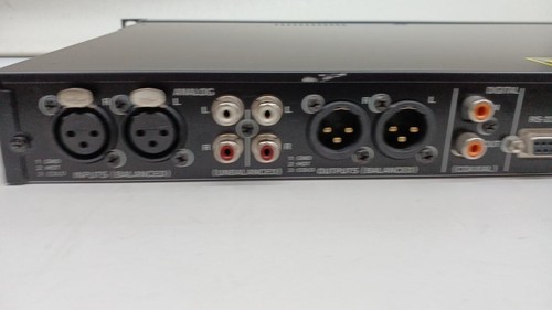 TASCAM SS-CDR200 Solid State CD Stereo Audio Recorder 100–240V Used item. - Picture 5 of 8