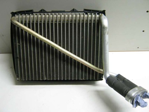 Verdampfer Klimaanlage VW Passat B5 Lim./Variant (Typ:3B) 8D1 820 103 D (BEHR)