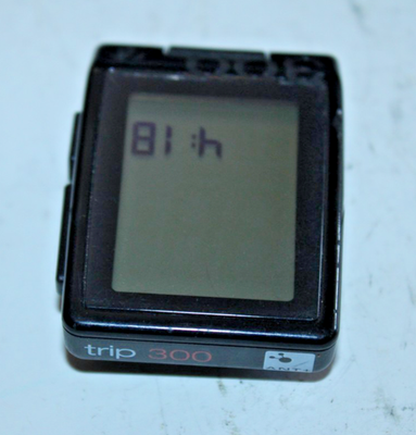 Bontrager Trip 300 Wireless Bicycle Computer CR-2032 Battery 2.4