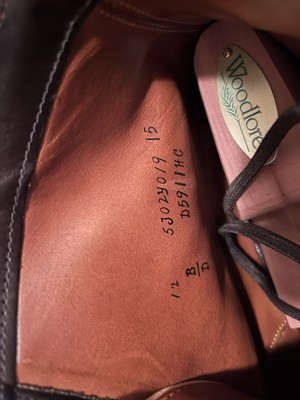 Alden D5911HC Wing Tip boot is built on the Barrie last. The model has a Horween Cigar Shell Cordovan leather upper with a commando outsole.