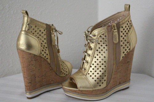 Boutique 9 Peep Toe Wedge Booties Gold Size 6 - Picture 2 of 9