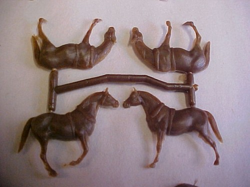 HO Scale Horse Halves in Kit Form Makes ( 36 HORSES ) - Picture 3 of 6