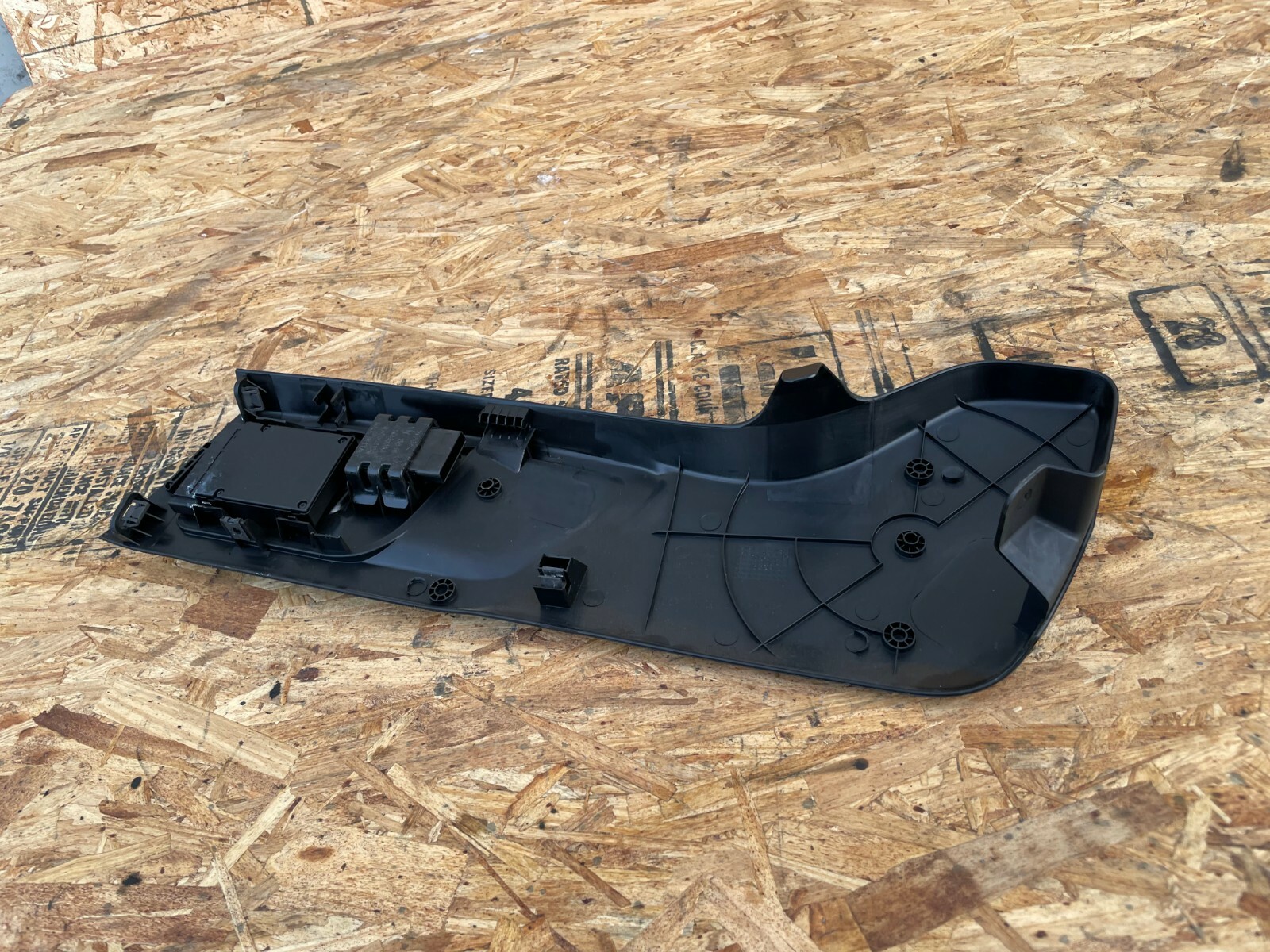 Maserati Ghibli 2014-2019 RIGHT Seat control switch