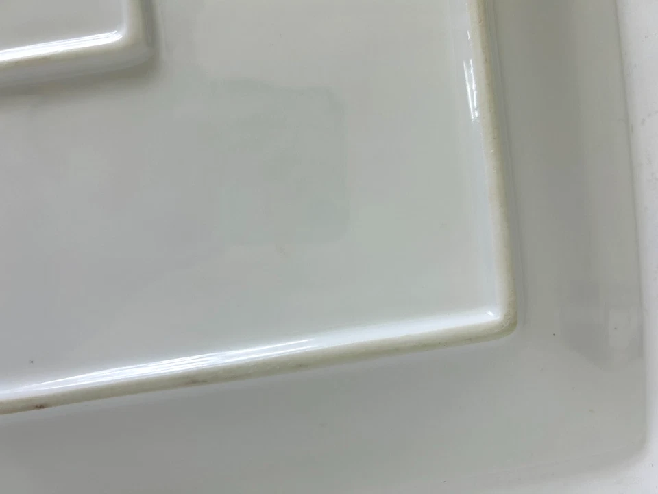 Crate & Barrel Platter Square 14 Inch Plate White Great Condition - Image 4 of 4