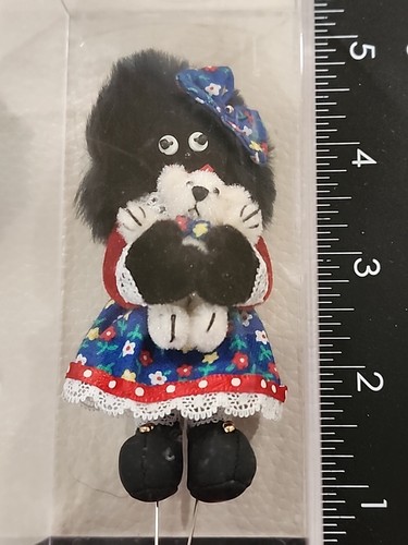 World Of Miniature Bears Prissy #791 Plush Toy By Becky Wheeler - Picture 2 of 7