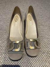 Tod’s Taupe Beige Suede Pumps 39.5