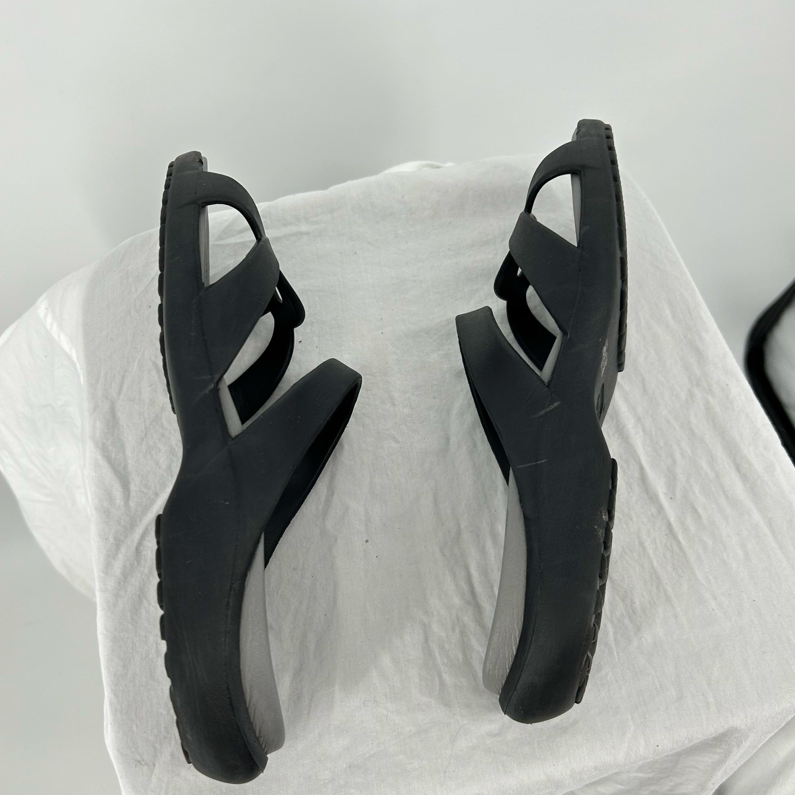 Women's Black Strappy CROCS Meleen Twist Waterproof Slip On Sandal Slides Sz 10M image 5