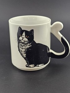 Vintage Black White Cat Tail Handle Coffee Mug Tuxedo Kitty Ceramic Cup