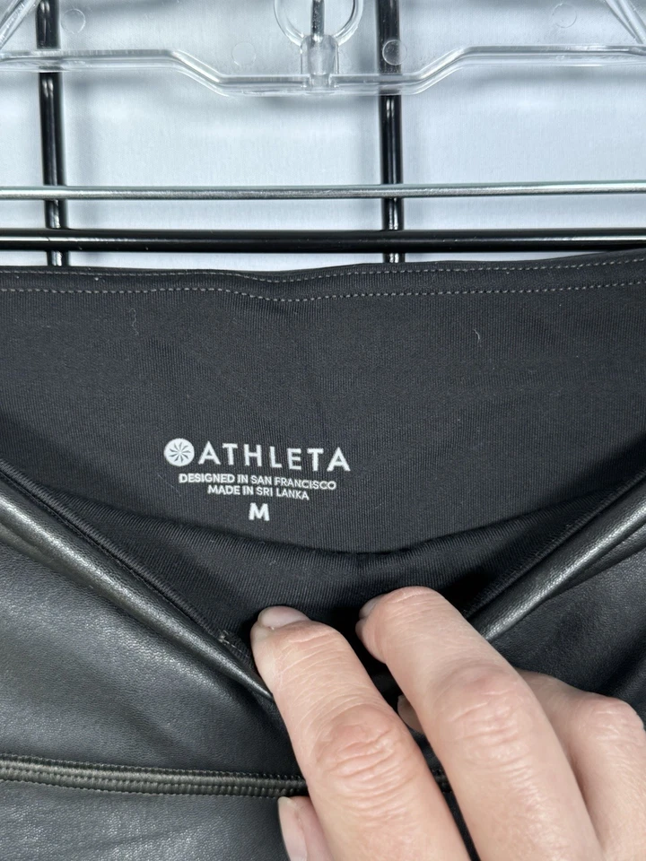 Leggings ajustados de cuero sintético brillante ATHLETA para mujer M negros informales activos Foto 4 de 4