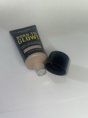 NYX PROFESSIONAL MAKEUP Born To Glow Naturally Radiant PORCELAIN BTGRF03