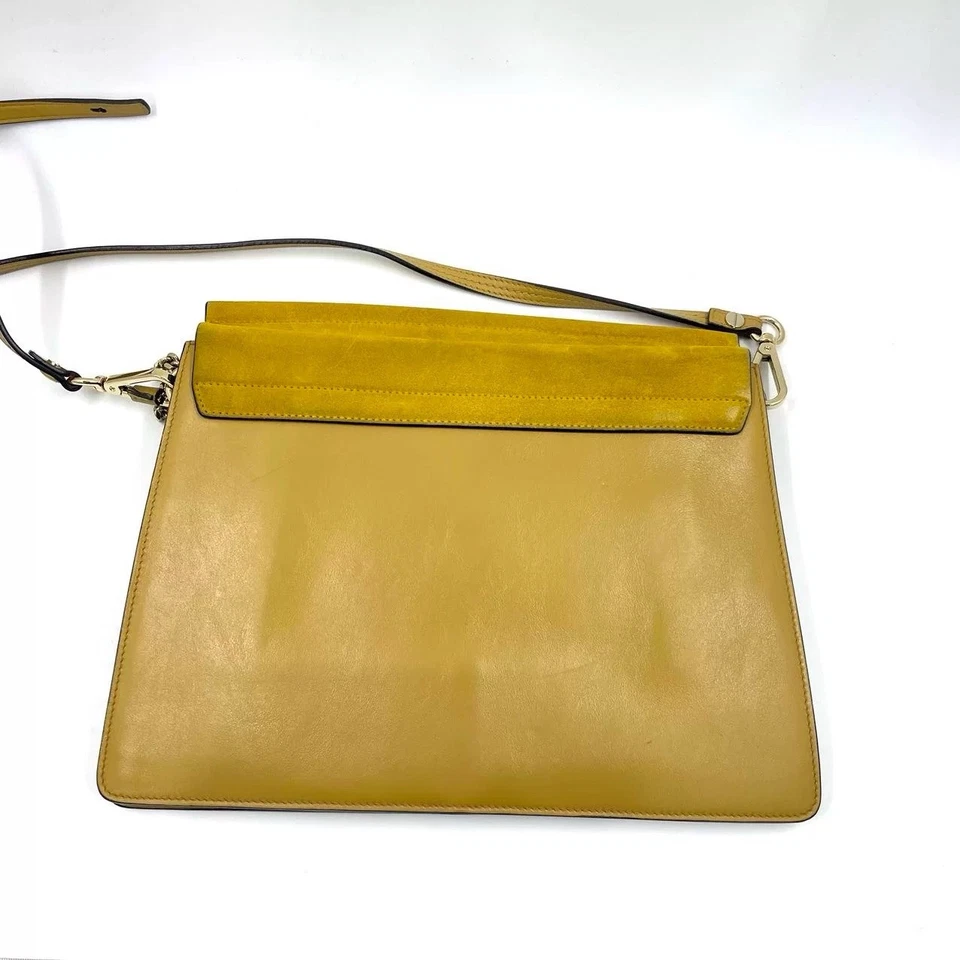 Bolso de Hombro Autenticado Chloe Faye Cuero de Becerro Amarillo Foto 3 de 4