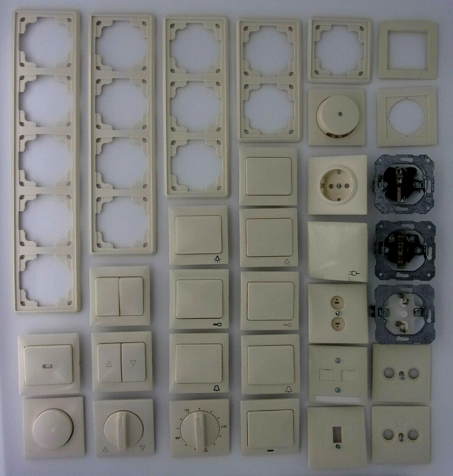 GIRA altes Standard cremeweiß orange grün rot 70x70mm *NEU* einzeln wählbar #28#