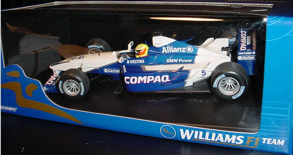 MINICHAMPS 1:18 Scale Diecast Formula 1 Cars 2001 Vehicle Year for