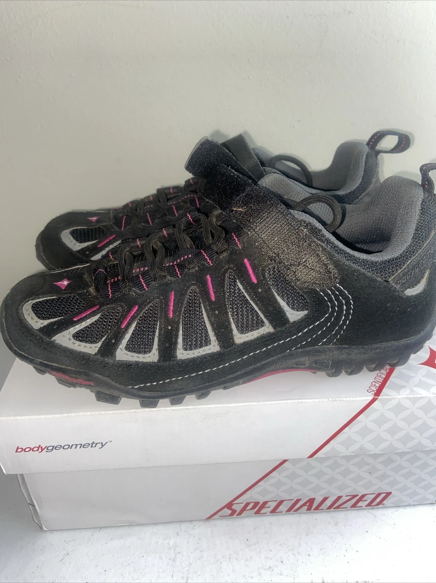 Chaussures Specialized Body Geometry Spirita – Femme 7.5/40 EU – Cuir Noir – Cyclisme