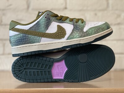 Nike SB Dunk Low Pro QS Alexis Sablone Chameleon Green Moss HJ3386-300 Men Sz 13