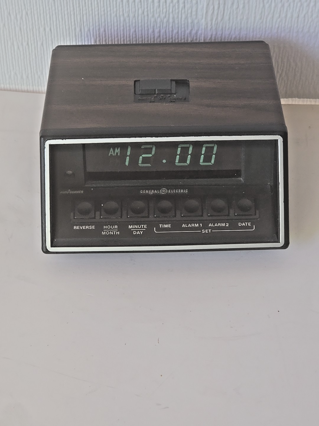 Foto 12 di 17
