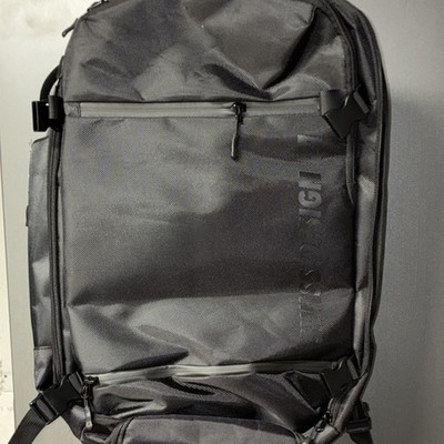 SWISSGEAR 21'' Black Polyester Travel Backpack w/ Adjustable Straps