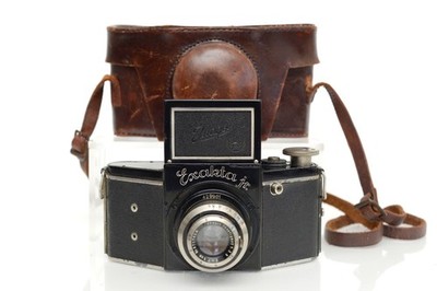 Ihagee Exakta Jr (2.1) um 1935, mit Objektiv f3.5 7.5 cm, 127 analoge Spiegelreflexkamera   funktionstüchtig