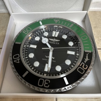 Invicta PRO DIVER HAMMERHEAD Master of the Ocean Quartz 14'' Wall Clock Green