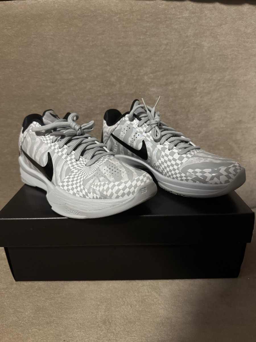 シューズ(男性用) Nike Kobe V Protro 29cm シューズ(男性用) Nike Kobe V Protro 29cm Nike Kobe 5 Protro PE