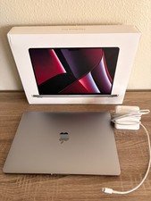 MacBook Pro 13   2017   NEW Keyboard Battery   3.1GHz i5 / 8GB / 250GB Bundle