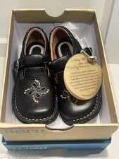 NIB Vintage BORN Mary Jane CARLISLE BLACK Leather Girls Size 8M BT18134F New Box