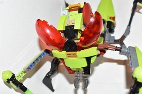 LEGO Galaxy Squad: Star Slicer 70703 Alien Buggoid Minifigure Incomplete Set