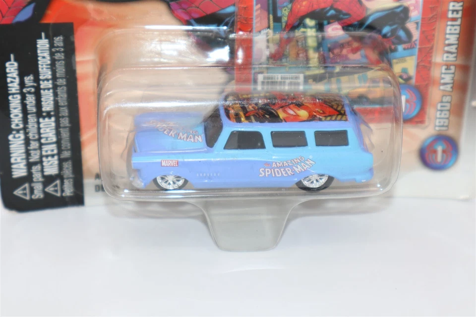 Johnny Lightning Spider Man 1960 AMC Rambler Wagon, azul, 1:64 - Nuevo en paquete - Foto 2 de 4