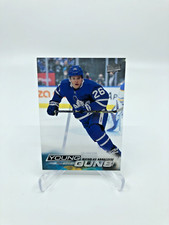 2022-23 UD Series 1 Young Guns Clear Cut Rookie #234 Nicholas Abruzzese