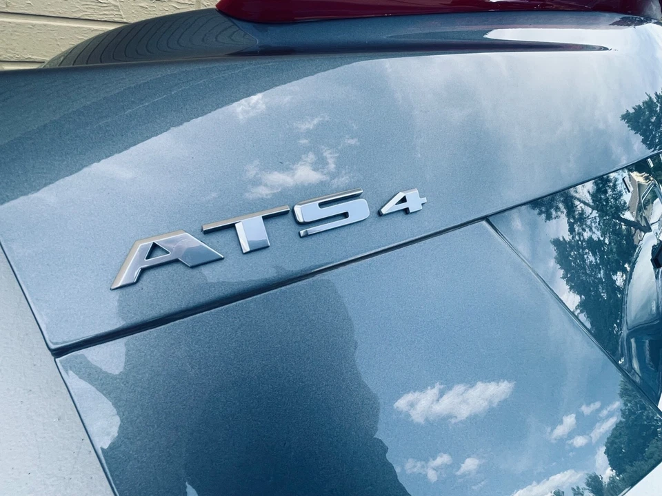 Tampa do porta-malas Cadillac ATS 2.0T - Imagem 4 de 4