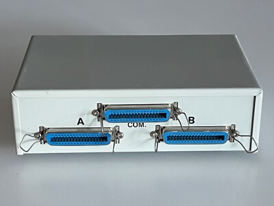 Peripheral Data Transfer Switch SCSI Box