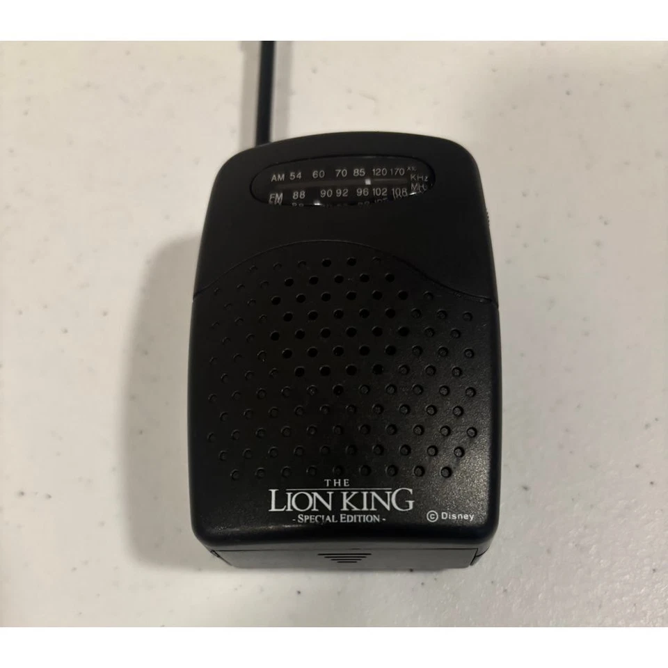 Rádio AM/FM portátil edição especial Disney Lion King vintage anos 90 eletrônicos - Imagem 2 de 4