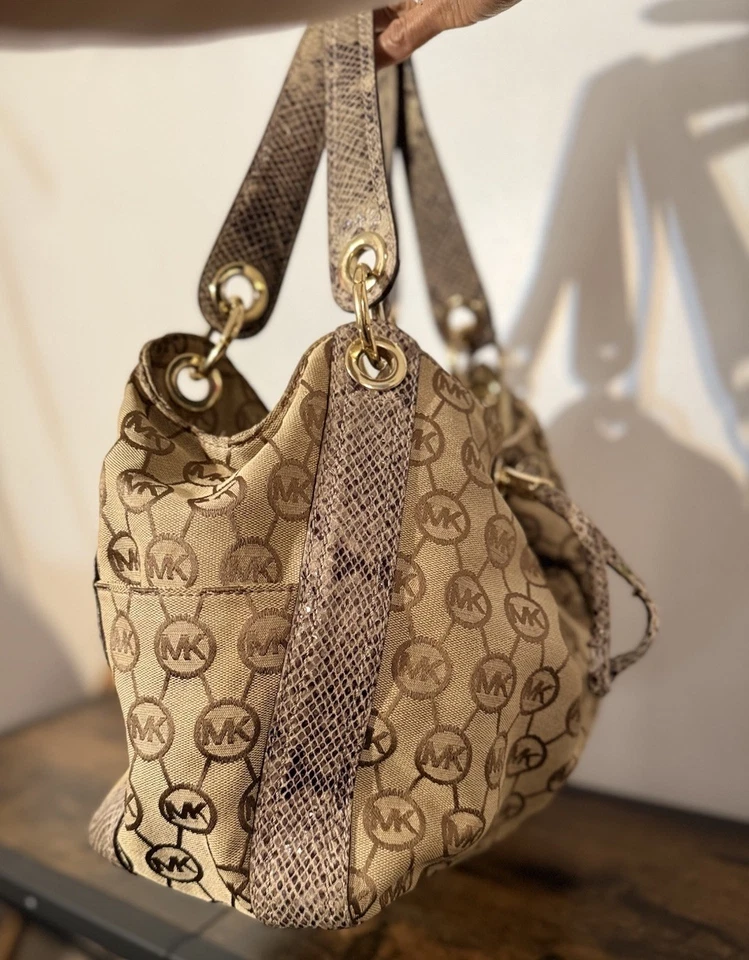 Michael Kors Signature Python Trim Drawstring Shoulder Handbag Purse - Image 4 of 4