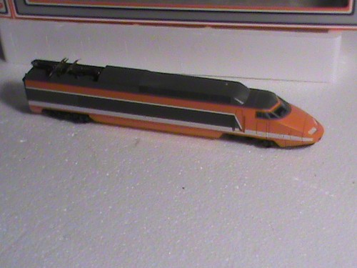 motrice non motorisee HO LIMA 20109/MOTRICE TGV ORANGE/ NEUVE BOITE | Condition: Neuf