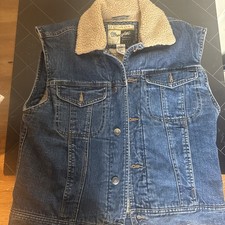 Wrangler Cowboy Cut Sherpa Lined Vest Size Medium Chest 23In" - Length26"