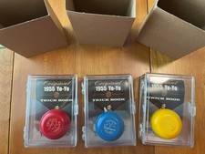 Duncan 1955 Original Tournament Yo-Yo Replica With Trick Book - Lot Of 3