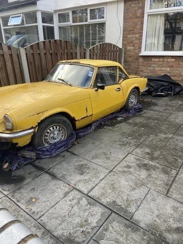 Triumph Spitfire 1500 - Picture 1 of 9