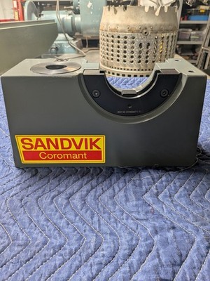 Sandvik ISO 50 DIN69871 T1 - Tool Changing Fixture