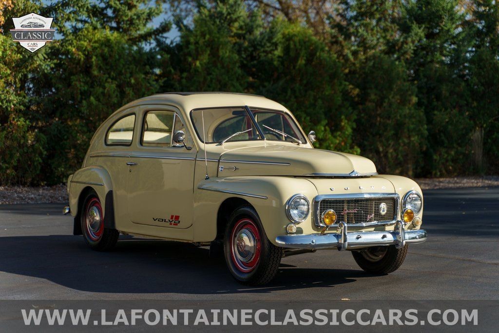 1958 Volvo 2dr Sedan