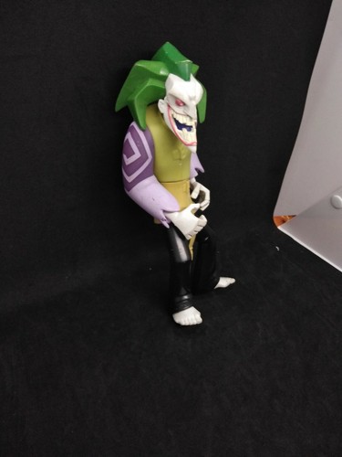 Mattel "The Joker" EXP Extreme Power 9" Action Figure - Batman 2005 DC Comics - Picture 2 of 4