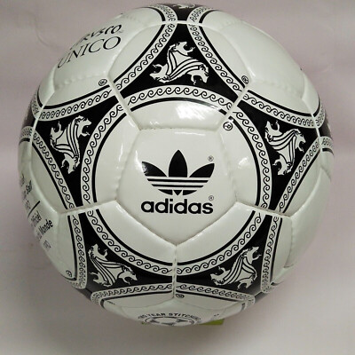Adidas Etrusco® Unico 1990 | Official Match Ball | FIFA World Cup