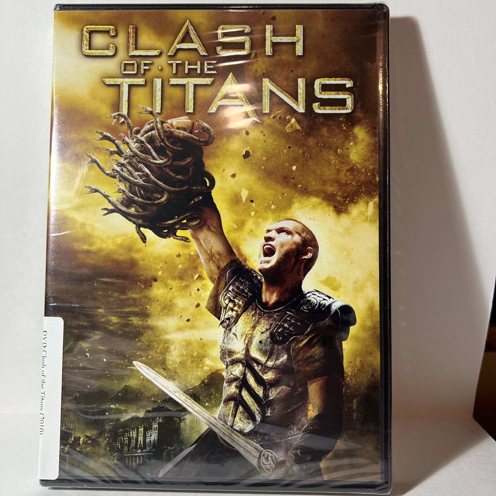 MOVIE REVIEWS: CLASH OF THE TITANS (2010) – Book Reviews