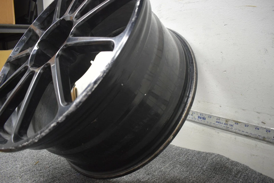 RS WHEEL VOLKSWAGEN GTI RIM 18X8.5 CUSTOM - Image 3 of 4