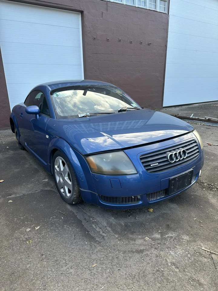 Used Front Right Fender fits: 2001 Audi TT Front Right Grade A - Image 2 of 4