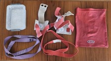 Manique Basic Uneven Bar Gymnastics Palm Guards XS plus Bands, Chalk Tub and Bag