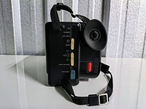 Cámara de video compacta Amstrad Fidelity VMC100 Videomatic VHSC PAL sin probar - Imagen 4 de 7